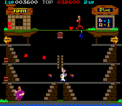 Popeye (Arcade) screenshot: Watch the bottles.