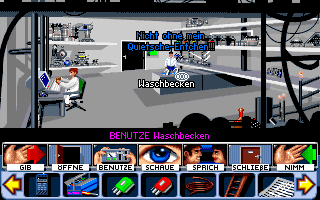 Das Telekommando kehrt zurück (Amiga) screenshot: "Not without my rubber ducky!"