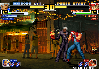 The King of Fighters '99: Millennium Battle (Arcade) screenshot: Flame hand