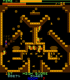 Lost Tomb (Arcade) screenshot: The whip in action