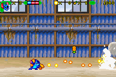 Disney's Lilo & Stitch (Game Boy Advance) screenshot: Shooting a pineapple shooter