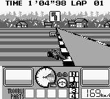 Nakajima Satoru Kanshū F-1 Hero GB (Game Boy) screenshot: British GP. Ups, shit happens if you are not careful. (Btw, the ROM is all fu*ked up, it's impossible to take decent screenshots during races...).