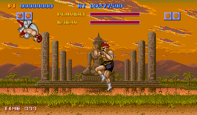 Street Fighter (Arcade) screenshot: Air duel
