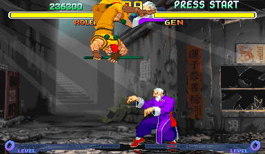 Street Fighter Alpha 2 (Arcade) screenshot: Old Master (and assasin) Gen