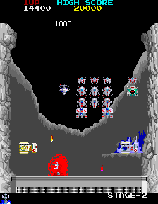 Return of the Invaders (Arcade) screenshot: Getting myself killed