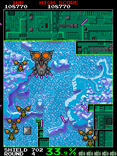 Volfied (Arcade) screenshot: Game in progress