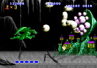 Altered Beast (Arcade) screenshot: Stage 2 boss: Octeyes