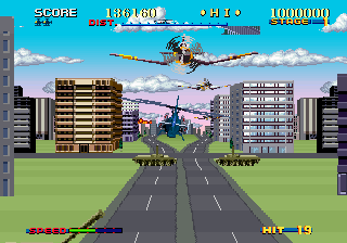 ThunderBlade (Arcade) screenshot: Blast the enemy.