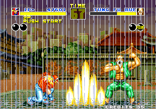 Fatal Fury (Arcade) screenshot: Energy wave