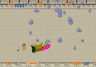 Alien Syndrome (Arcade) screenshot: Boss fight 2nd part