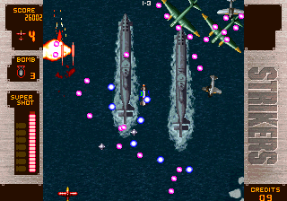 Strikers 1945 Plus (Arcade) screenshot: Sink U-boots