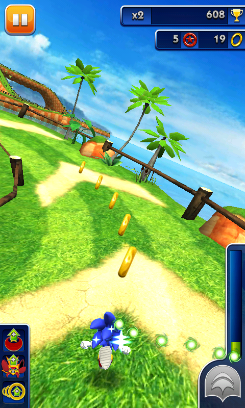 Sonic Dash (Android) screenshot: Picking up rings