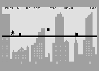 Line Runner (Atari 8-bit) screenshot: Up and down close obstacles