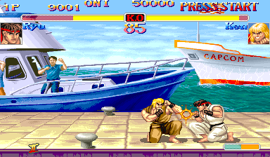Hyper Street Fighter II: The Anniversary Edition (Arcade) screenshot: Punch him.