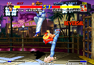 Real Bout Fatal Fury (Arcade) screenshot: Missed his kick.
