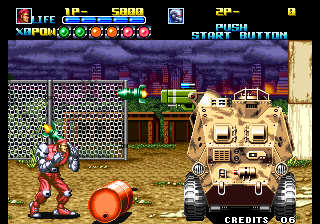 Robo Army (Arcade) screenshot: Huge vehicle to destroy.