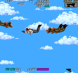 Sly Spy: Secret Agent (Arcade) screenshot: Sky-Diving.