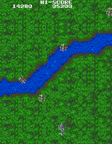 Gyrodine (Arcade) screenshot: Flying over avast forest.