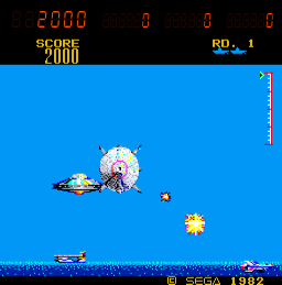 SubRoc 3-D (Arcade) screenshot: Destroy the missile.