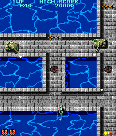 Tiger-Heli (Arcade) screenshot: Avoid the bullets.