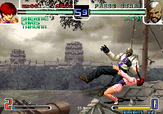 The King of Fighters 2002: Challenge to Ultimate Battle (Arcade) screenshot: Wrestling on Seth