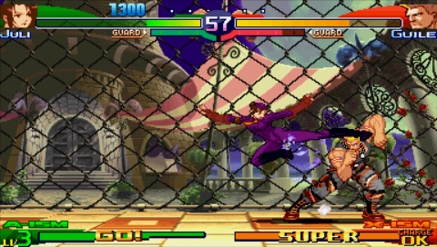 Street Fighter Alpha 3 Max (PSP) screenshot: Juli vs Guile