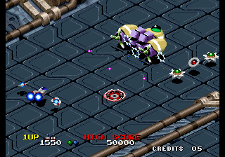 Viewpoint (Arcade) screenshot: Bigger ship to blast.