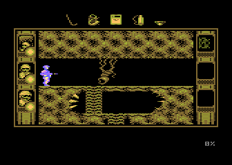 SOS Saturn (Atari 8-bit) screenshot: Roof walking alien form