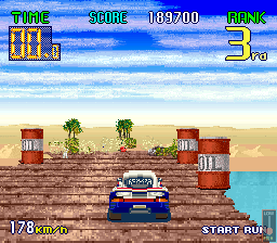 Big Run (Arcade) screenshot: Crossing a river.