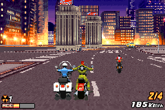 Road Rash: Jailbreak (Game Boy Advance) screenshot: Fighting a cop