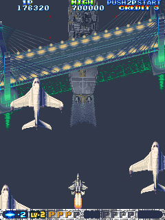 Air Gallet (Arcade) screenshot: Approaching a boss below.
