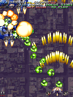 Armed Police Batrider (Arcade) screenshot: Using a special weapon.