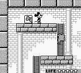 Mickey Mouse: Magic Wands! (Game Boy) screenshot: Another baddy coming.