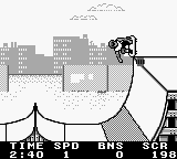 Skate or Die: Tour de Thrash (Game Boy) screenshot: Pulling off a trick.