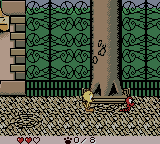 Tweety's High-Flying Adventure (Game Boy Color) screenshot: A worm.