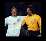 UEFA 2000 (Game Boy Color) screenshot: Part of the intro. David Beckham and David Seaman.