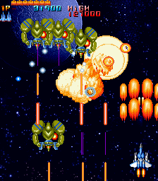 Air Attack (Arcade) screenshot: Robots