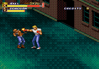 Streets of Rage 2 (Arcade) screenshot: Punch to the head.