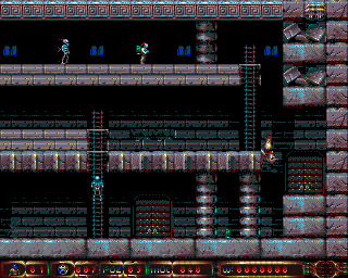 Astral (Amiga) screenshot: Carrying green container
