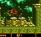 Walt Disney's The Jungle Book: Mowgli's Wild Adventure (Game Boy Color) screenshot: Chasing a monkey through the Ancient Ruins.