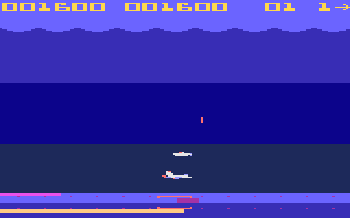 Aquatron (Atari 8-bit) screenshot: Underwater flight