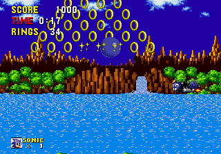 Sonic the Hedgehog (Arcade) screenshot: Rings to collect.