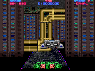 Night Striker (Arcade) screenshot: Avoid the pipes