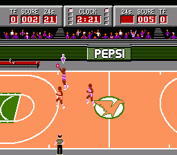 Magic Johnson's Fast Break (NES) screenshot: Put up one from the 3 point line