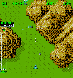 Zaviga (Arcade) screenshot: Blasting the aliens
