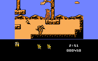 Yogi's Great Escape (Atari 8-bit) screenshot: Avoiding enemy