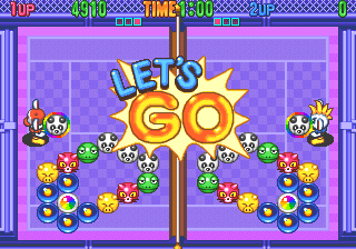 Mouse Shooter GoGo (Arcade) screenshot: Two player versus match, whoever clears their side of balls first wins