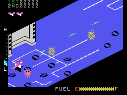 Zaxxon (MSX) screenshot: Destroying turrets (European version)