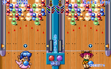 Puzzle De Bowling (Arcade) screenshot: Vs CPU mode
