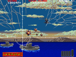 Battle Shark (Arcade) screenshot: Boats come into view